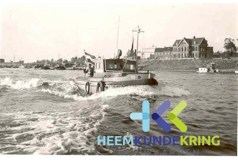 Hamburger 52 Coll. HKR geschonken door C.vdpPijl